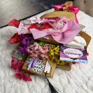 Valentines Day Blind Date With A Book Series Bouquet